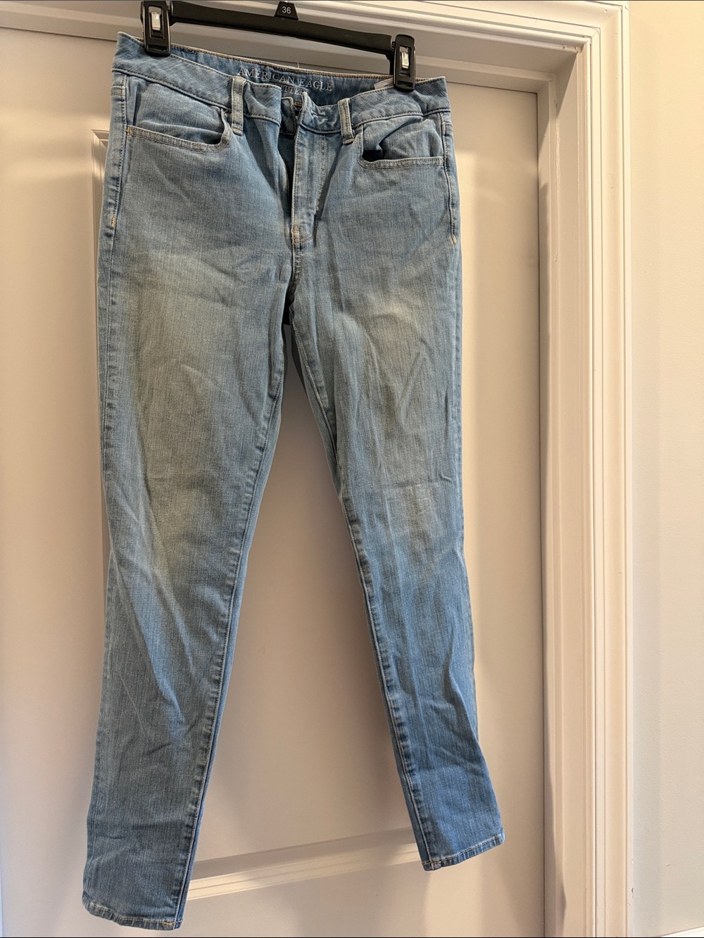 American Eagle Outfitters Light Blue Skinny Jeans